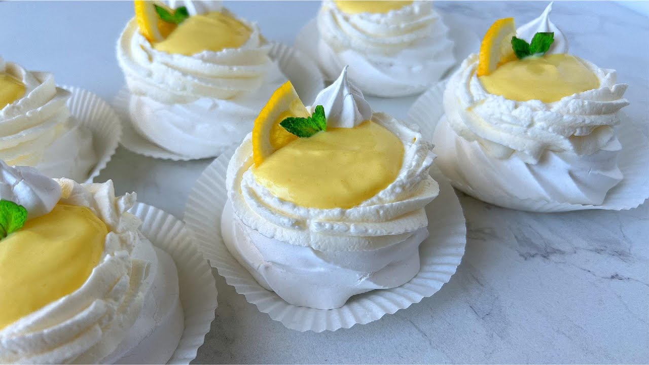 Pavlova Meringue Recipe – So Light, So Perfect! A Must Try Dessert!