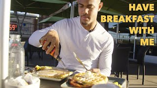 Famous I ATE WAY TOO MANY PANCAKES 🥞 | Off-Season Vlog | Julio Rodríguez Net Worth