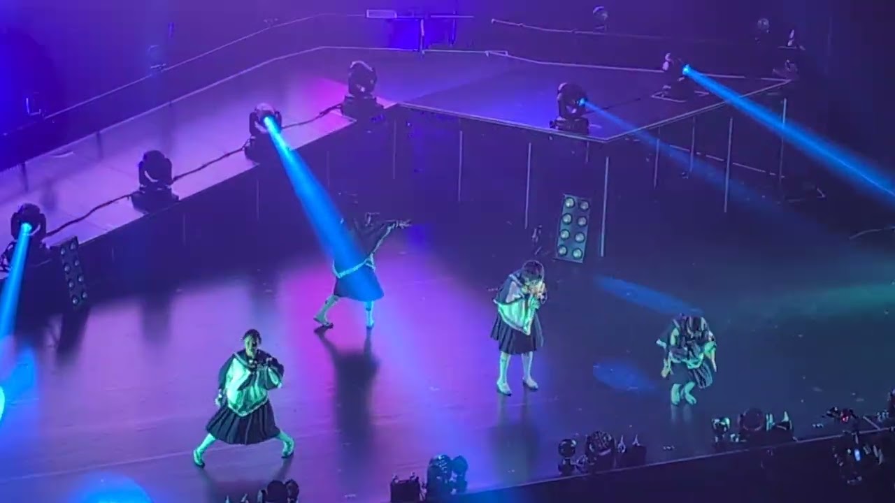 Sailor, Sail On　新しい学校のリーダーズ　ATARASHII GAKKO!　　新しい学校はすゝむツアー　大阪