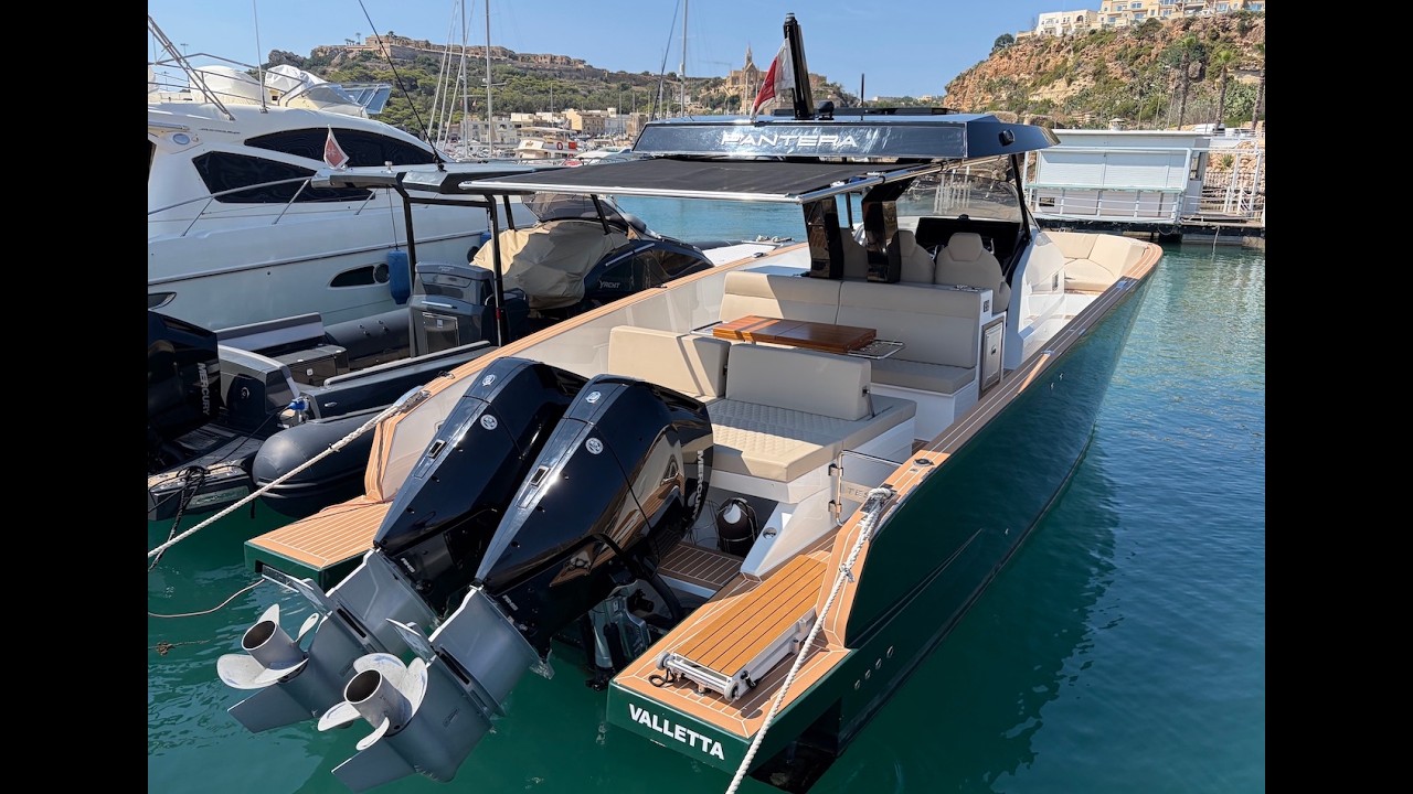 ⁣Tesoro 38 2005 for sale. KAT Marina