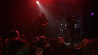 Watch Six Feet Under Amputator video