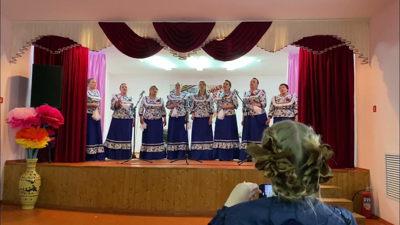 Сад виноград зелёная роща слова песни. Сад виноград ноты. Ансамбль соловушки димитровград. Ой сад виноград зеленая роща. Ой сад виноград зеленая роща.