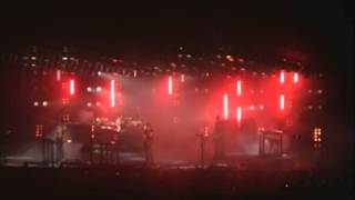 8 - Nin_ At Paris_Zénith 2009 - Burn