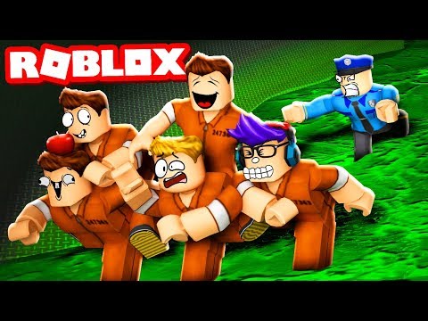 Escaping From The Prison Sewer Drains Roblox Jailbreak Youtube - roblox jailbreak how to escape jail roblox adventure roblox adventures roblox jail