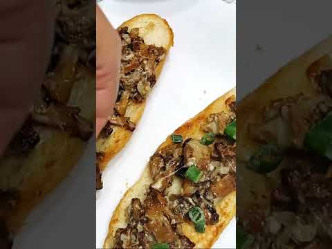 10 минут утреннего времени и БРУСКЕТТА С ЛИСИЧКАМИ готова 🤗🤗🤗 Завтрак