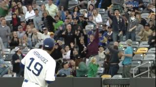 Baseball Fan Catches Bat with One Hand While Holding His Beer Update