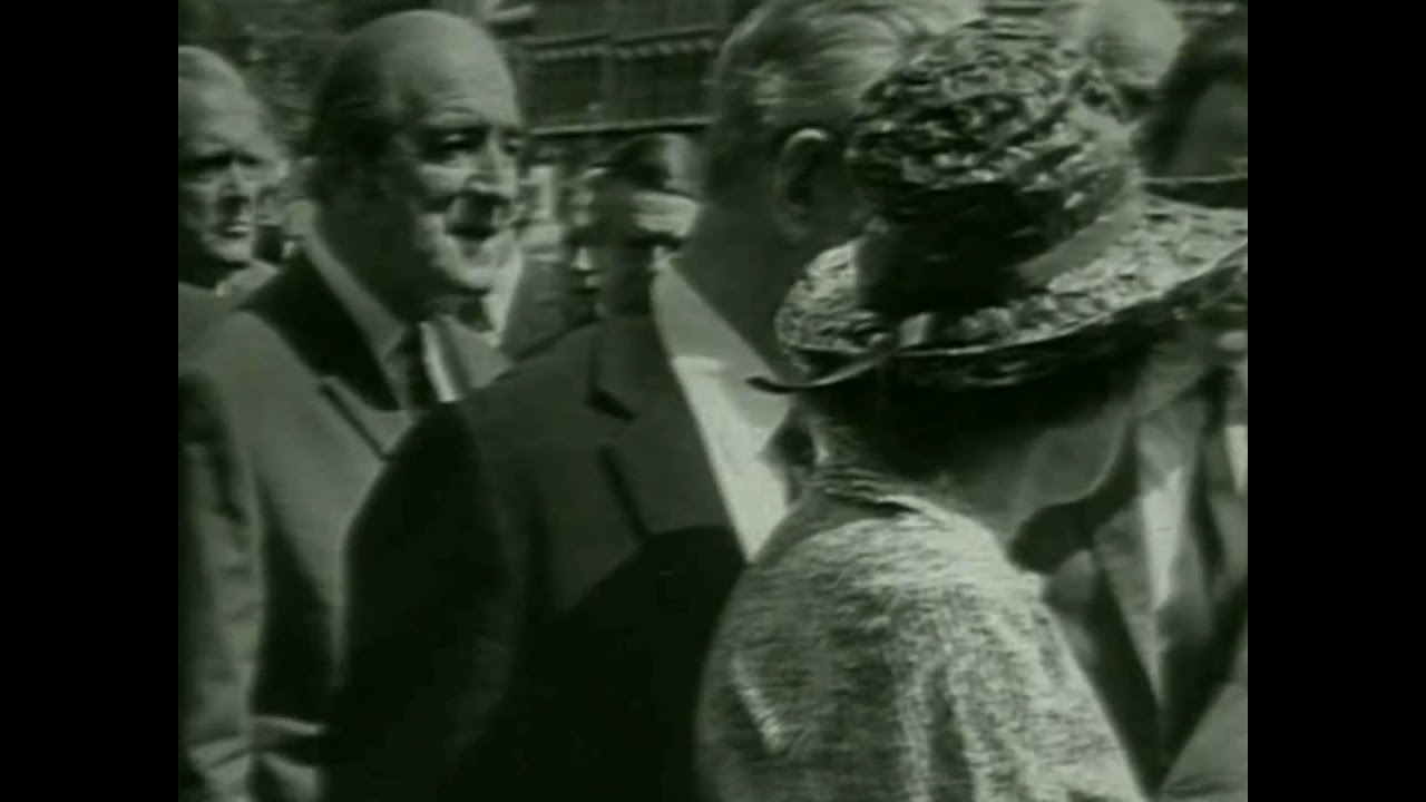 The Sunday Telegraph TV Commercial 1976