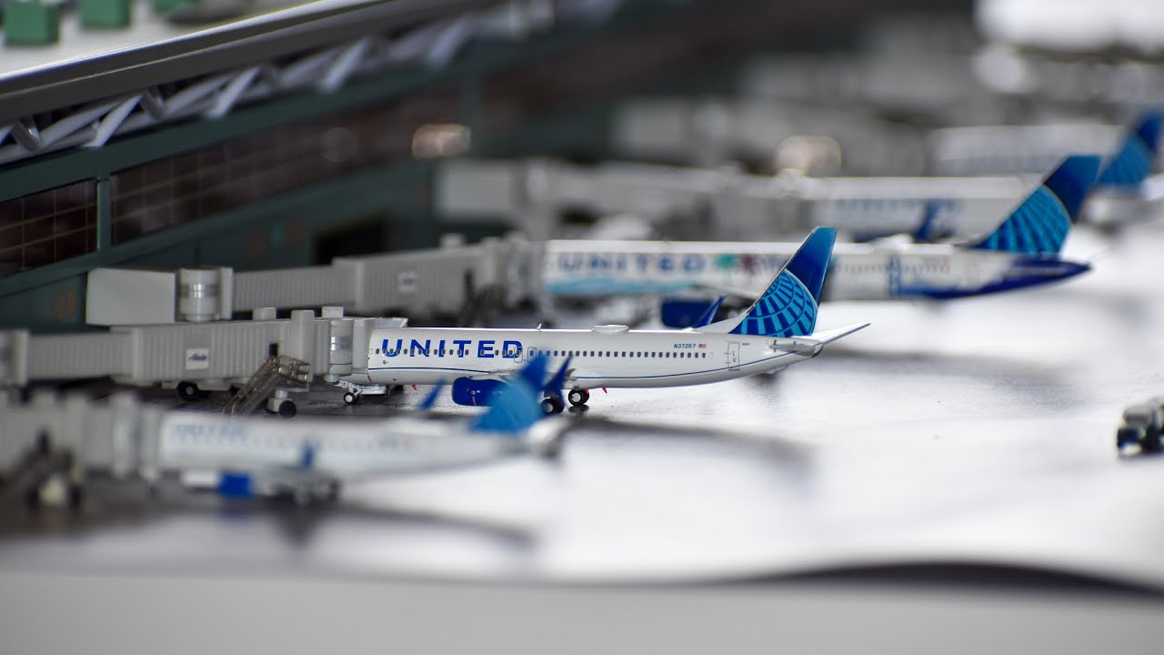 United Switches Terminals Model Airport Update YouTube