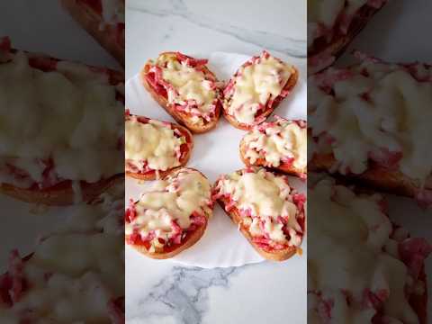 Горячие бутерброды #рецепт #рецепты #быстроивкусно #бутерброд #завтрак #быстрыйзавтрак #еда