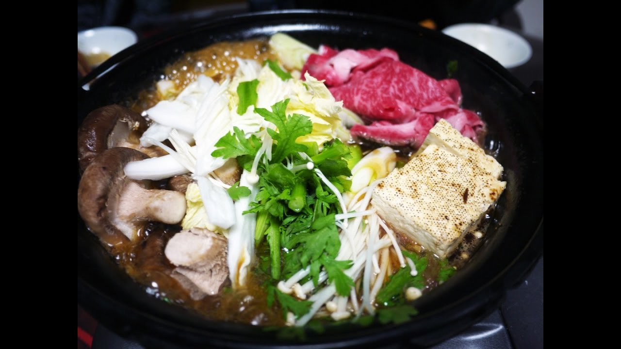 [Japanese food] How to cook Sukiyaki Cách nấu món Sukiyaki ngon khó