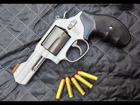 Smith&Wesson M337-1 AirLiteTi .38 Special+P revolver