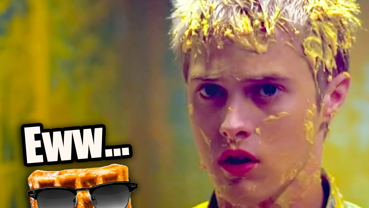 LA PELÍCULA DEL SUPERHÉROE QUE ESCUPE MOSTAZA