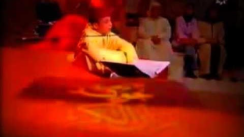 تجويد أكتر من رائع لهدا القارئ الصغير