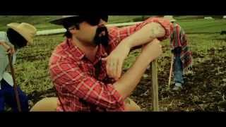 Hollywood Undead - Comin' in Hot Official Music Video