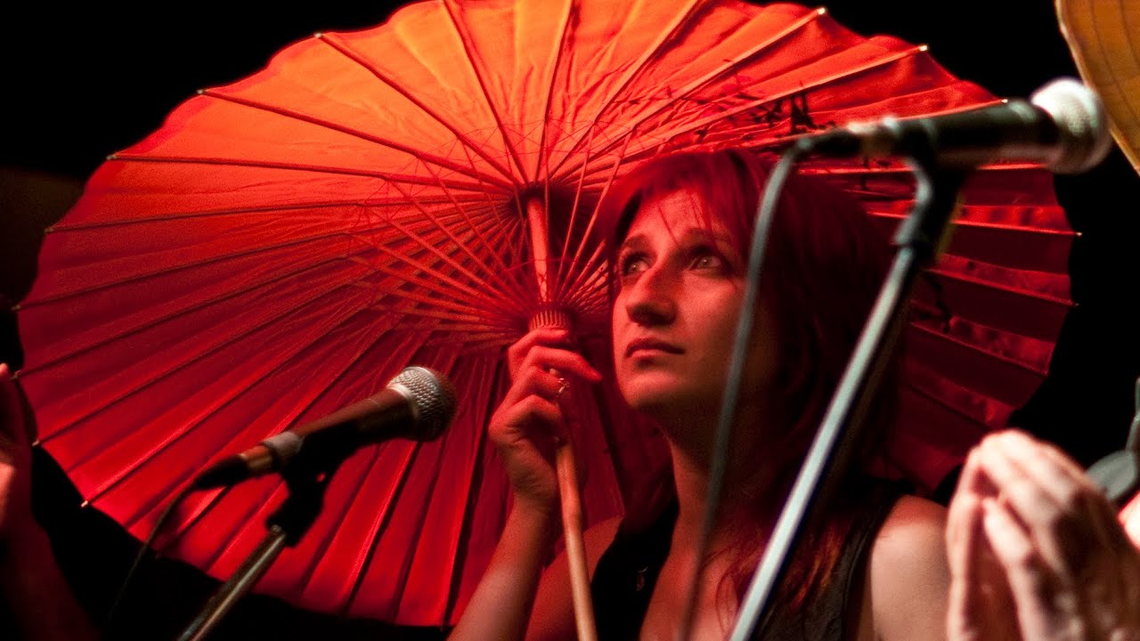 ΜΙΑ ΜΕΡΑ ΣΤΟ ΠΕΚΙΝΟ - Μαρία Παπαγεωργίου & Απόστολος Ψυχράμης - ομάδα ΚΟΠΕΡΝΙΚΟΣ