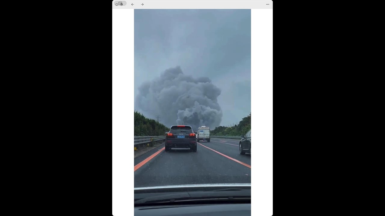 Watch 嘉兴高速公路发生爆炸 on YouTube Watch 嘉兴高速公路发生爆炸 on YouTube