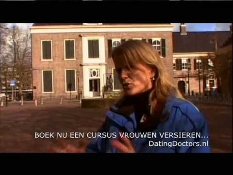 Hoe flirten mannen? 5 Signalen Om Te Herkennen Of Hij Met Je Flirt von YouTube · Dauer: 7 Minuten 35 Sekunden Hoe flirten mannen? 5 Signalen Om Te Herkennen Of Hij Met Je Flirt von YouTube · Dauer: 7 Minuten 35 Sekunden