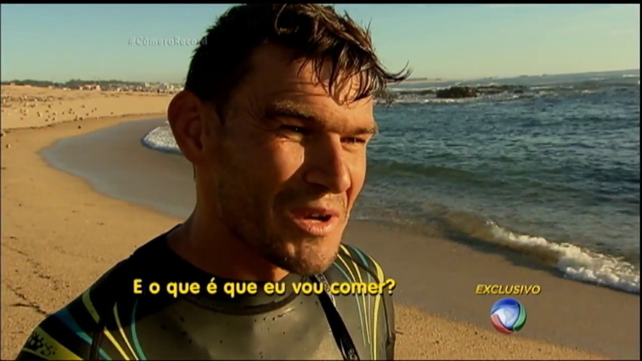 Percebes: conheça os trabalhadores que arriscam a vida para recolher valiosos mariscos