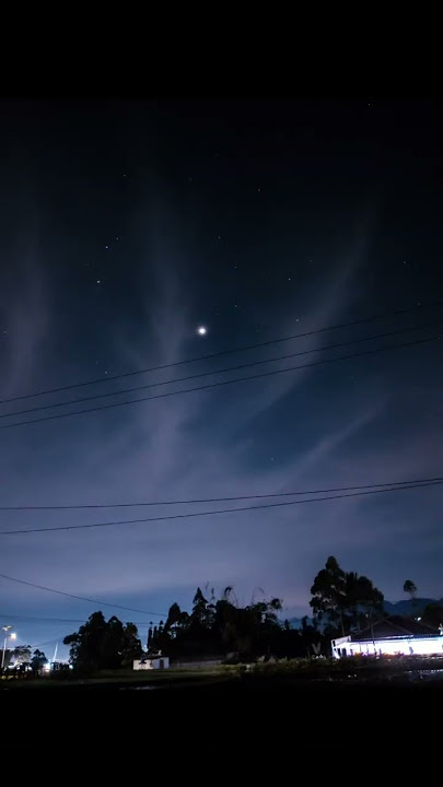 Hujan meteor Perseid #meteor #pemandanganalam #hilling #wisatamalam #garut #photography #viral