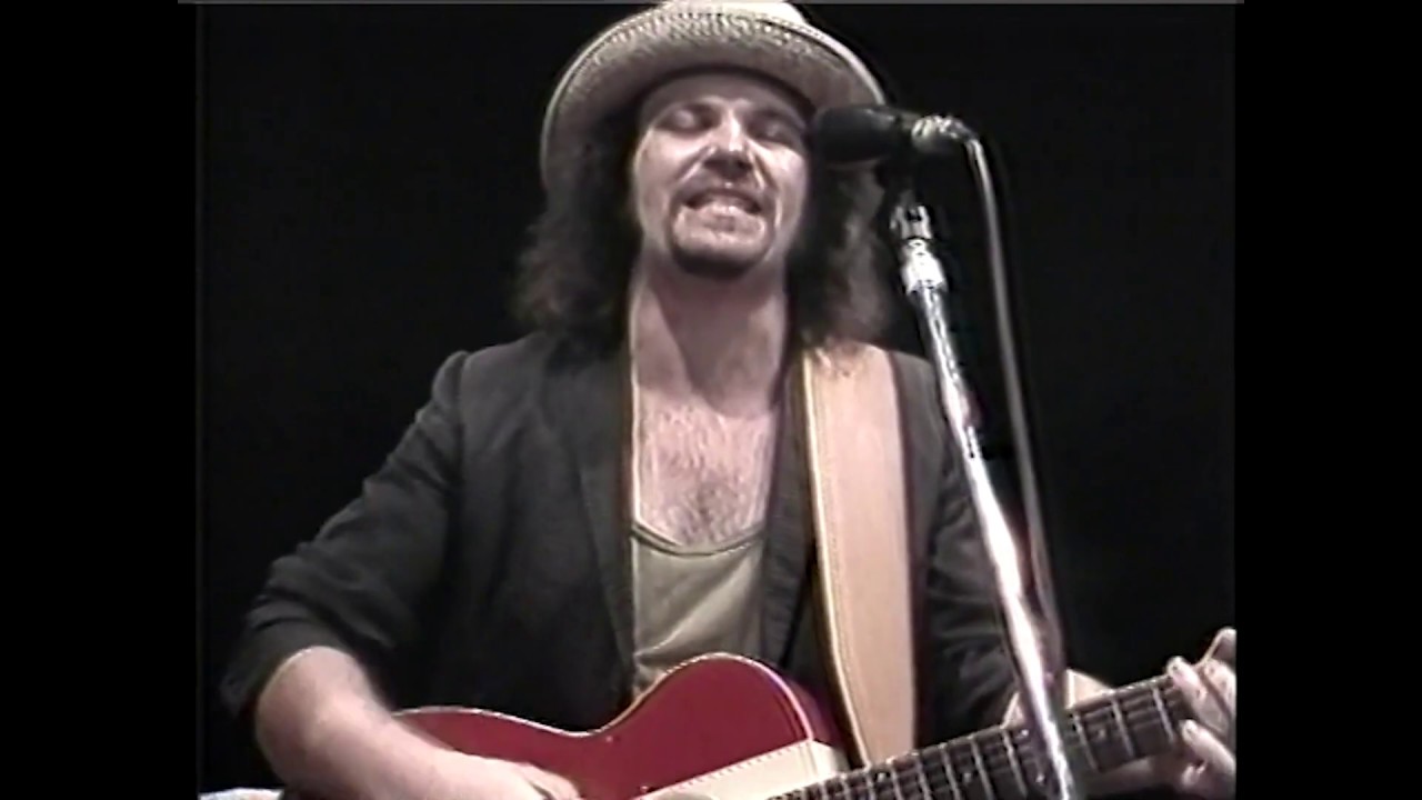 Chicken Truck “Wave That Flag" Live on DHTV 12/13/89