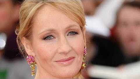 J.K. Rowling praises joys of pseudonym