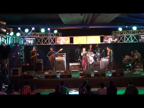 George Dalaras \u0026 Idra Kayne - Fragile (Sting)