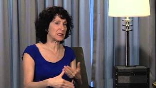 Cathy Berger Kaye Q8: Challenges for service learning; activating students