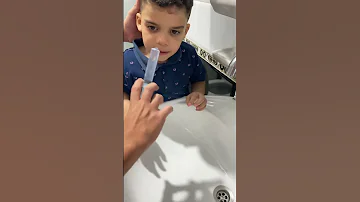 Nasal Irrigation Nasal Wash غسيل الانف للاطفال في المنزل 