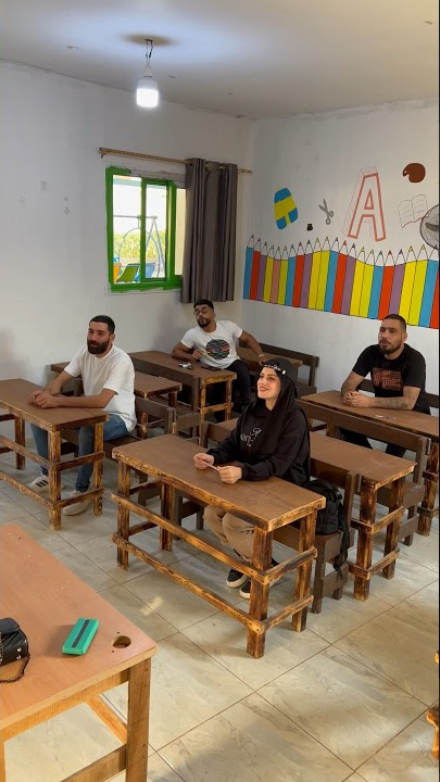 الانسة والطالب المشكلجي😁 ام سيف ونانو