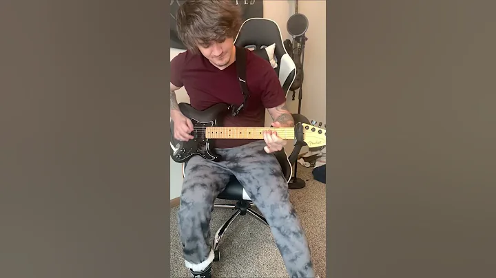 JIMMY EAT WORLD - The Middle #guitarsolo #guitar #...