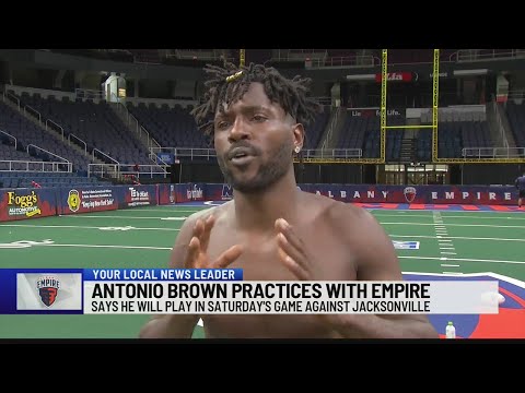 Antonio Brown practices