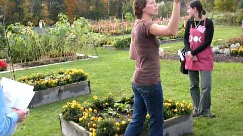 Herbalist Amy Graffam begins her Garden Walk Class