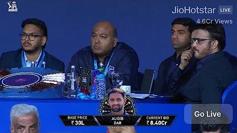 Aqib nabi dar auction 2025 | IPL auction J-K's Auqib Nabi Dar sold to Delhi Capitals for ₹8.40 crore
