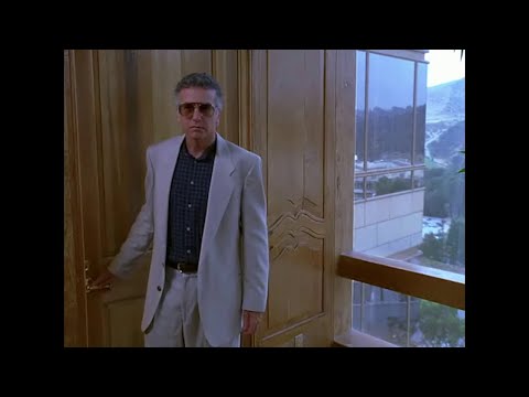 Larry David in Sour Grapes (1998)