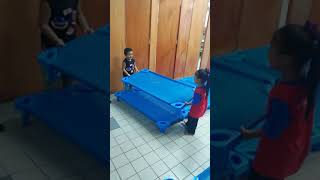 Aktiviti rutin di taska