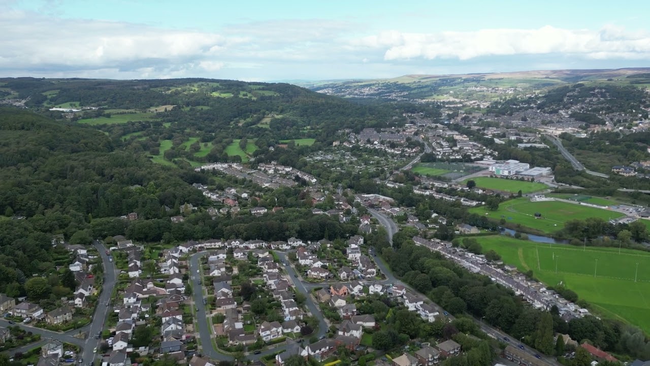 Drone Footage - Bradford - Towards Cottingley Village Primary School and Dixons Academy