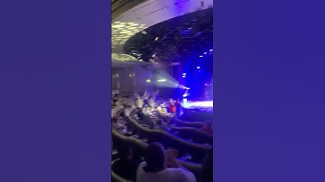 Thumbnail of #applause #standingovation #ovation #audience #music #musician #singer #vocalist #theatre #cruise
