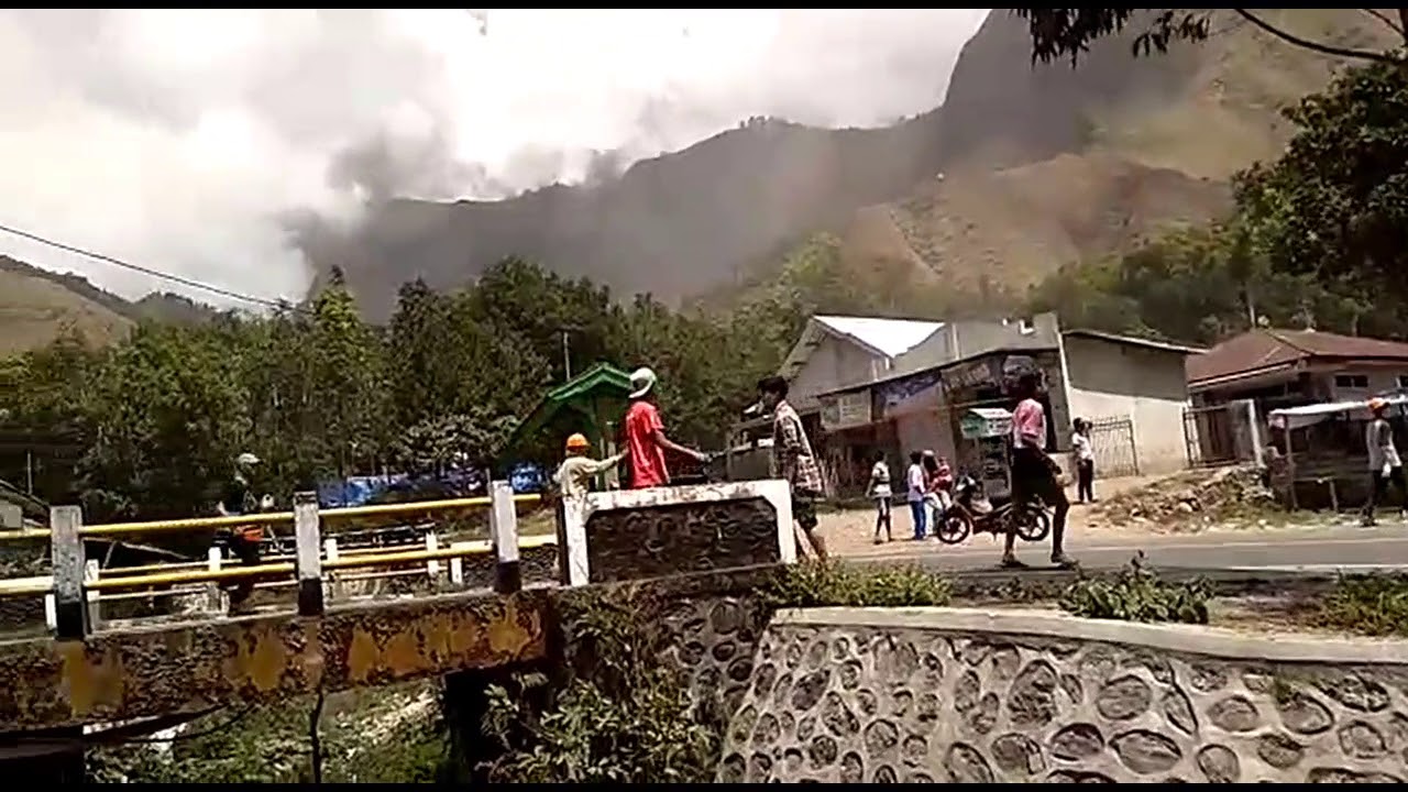 Save Lombok/The Earthquake has shaken Lombok