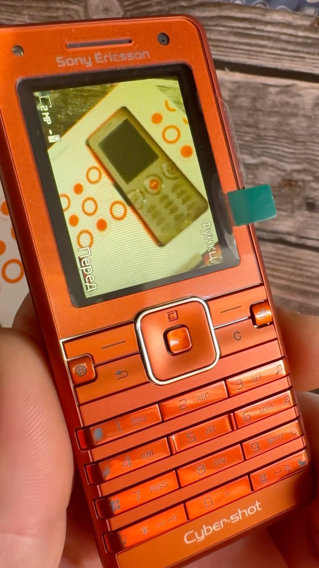 Sony Ericsson K770i Cyber shot - YouTube