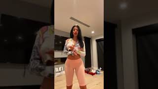 Malu Trevejo Sexy Tiktok Dance 