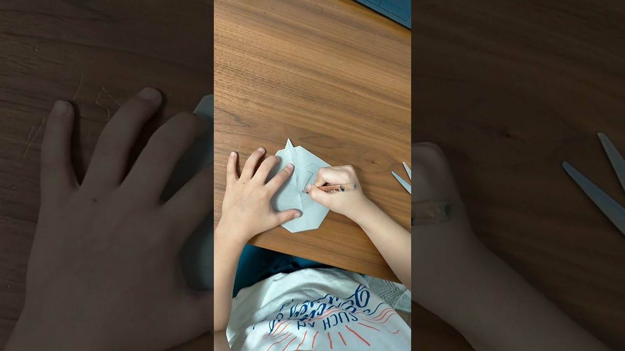 ウルトラセブンとかいじゅうたち おりがみぶっく ウルトラセブンとかいじゅうたち おりがみぶっく - メルカリ