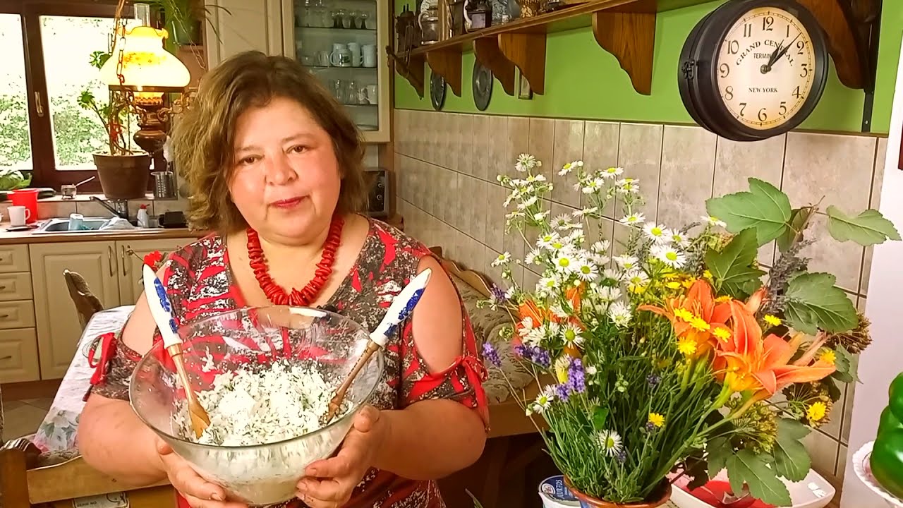 Surówka z surowego kalafiora z koperkiem