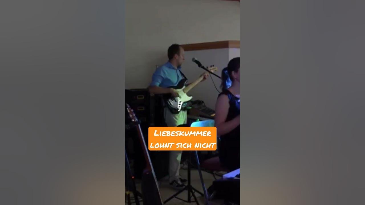 Liebeskummer lohnt sich nicht 💘👩‍🎤 #shorts Sängerin Schlager Kirchenwirt Ternberg