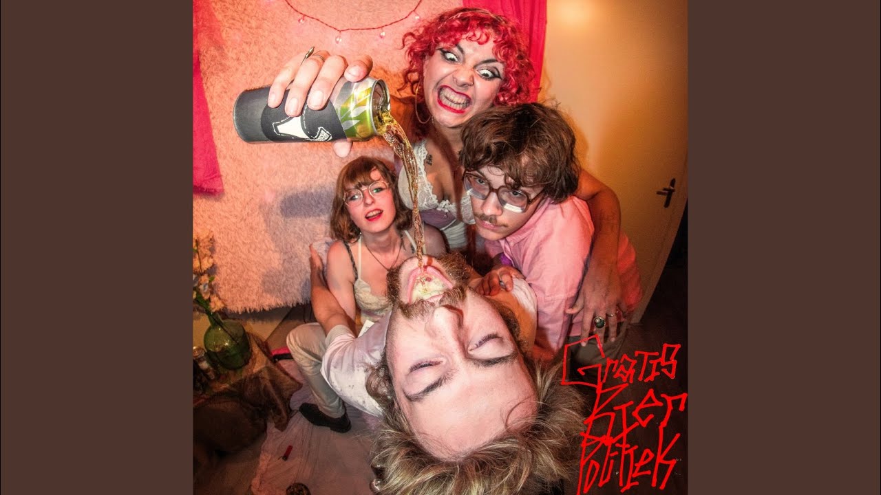 Guarda Stanislav su YouTube Guarda Stanislav su YouTube