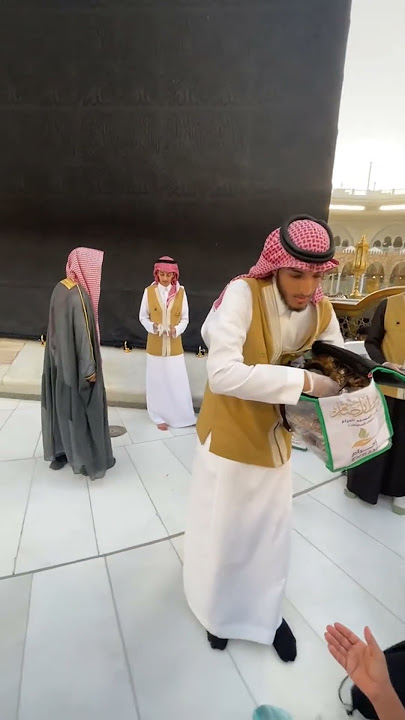 Baytullahni tavob qilish hammamizga nasib etsin 🤲#saudiaarbia #mekkah #egzonibrahimi #surahannas