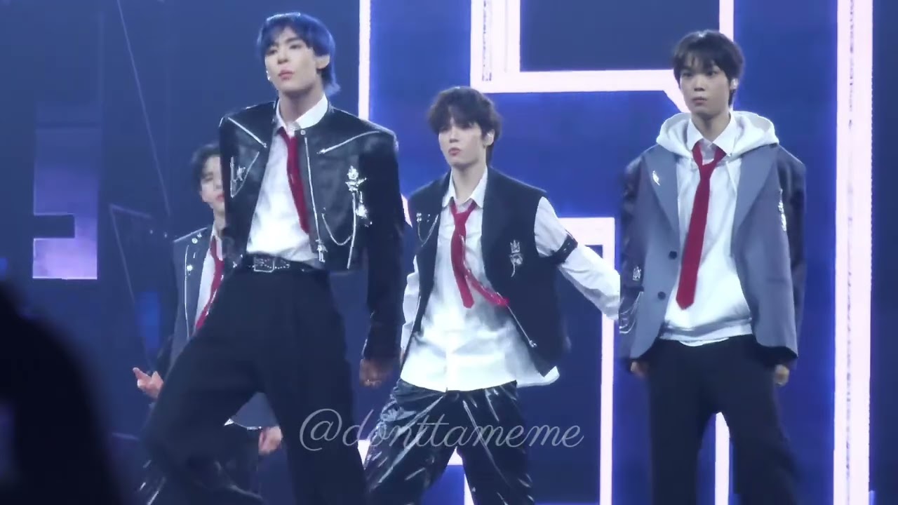 SMTR25｜SMTOWN250111 ‘Growl‘으르렁 파란 머리 blue hair leehanbi 이한비