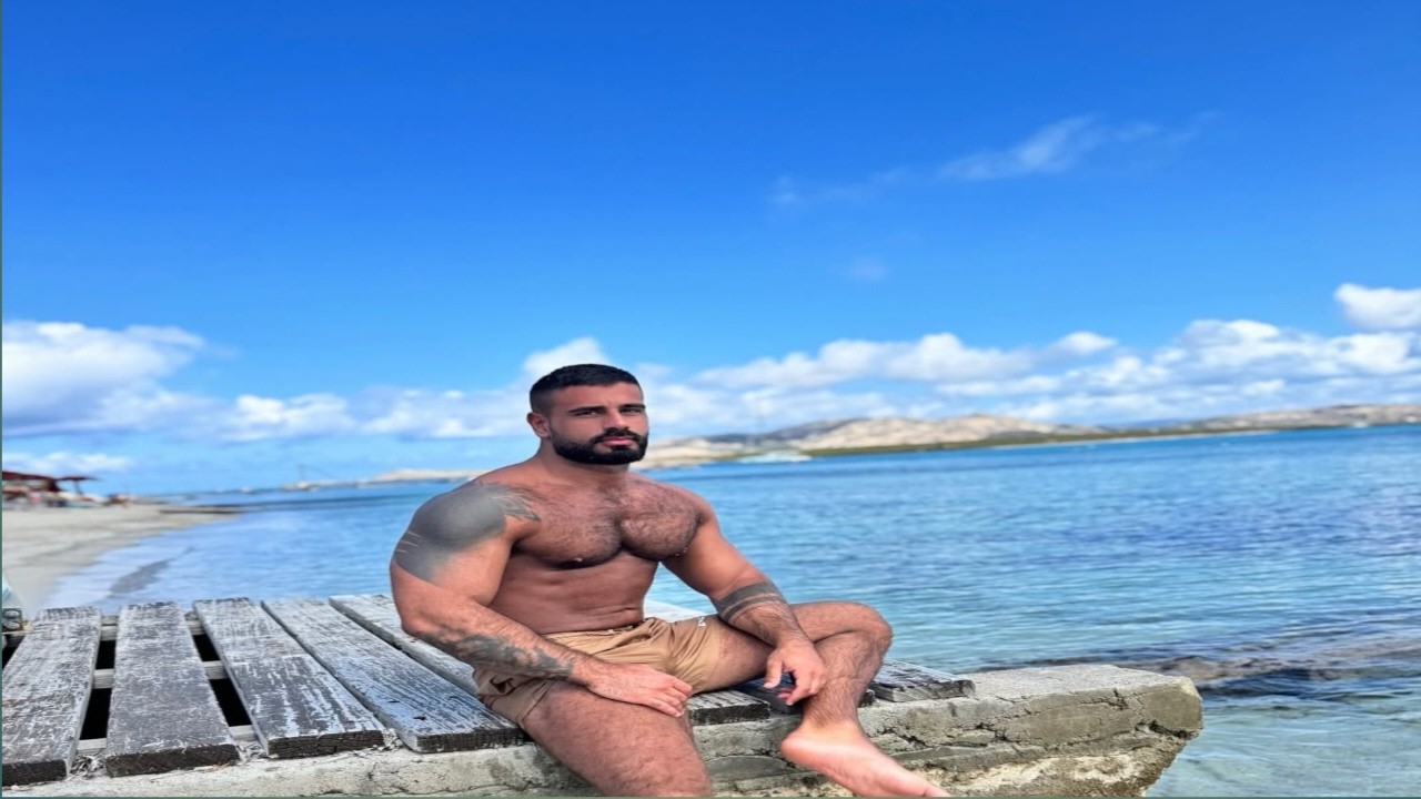 From Struggle to Strength | The Bodybuilder Who Built Success Through ...