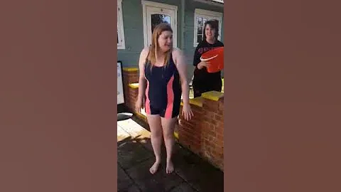 my doing the ice bucket challenge for cancer resea...