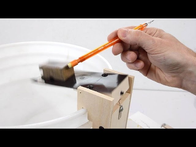 DIY Walk-the-Plank Mouse Trap