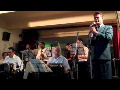 La Orquesta Sans Souci y el Chino Laborde, en el Morán